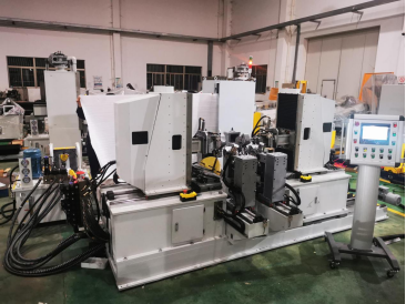 ZCN091EG-1300（1800）全自動數(shù)控四臂定子線圈伺服漲型機(jī)